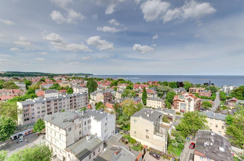 Dom & House - Level Eleven Apartment Sea View โซพอต ภายนอก รูปภาพ